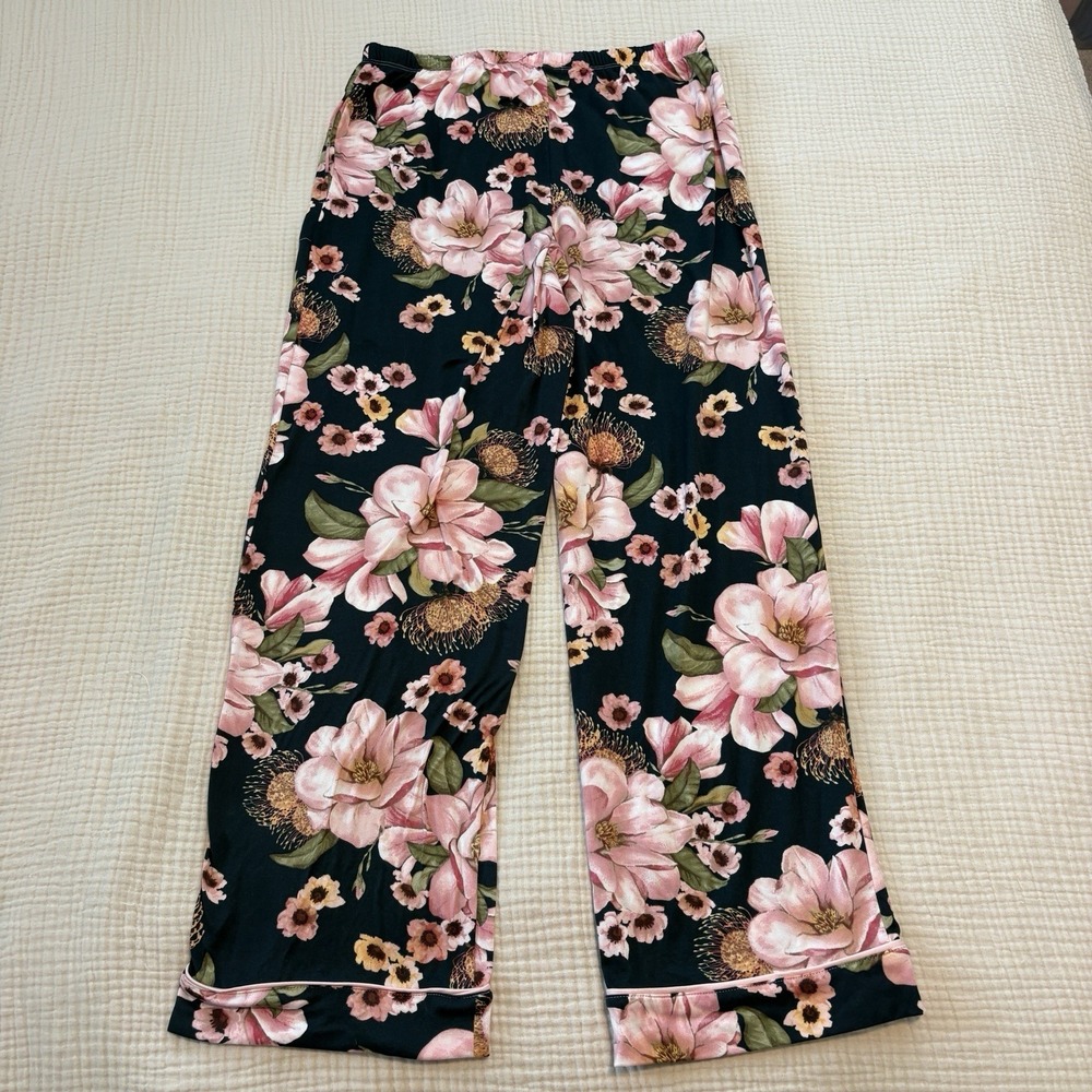 Room Service Womens 2-Piece Pajama Set Medium Floral long Sleeve Sleepwear - Picture 7 of 12